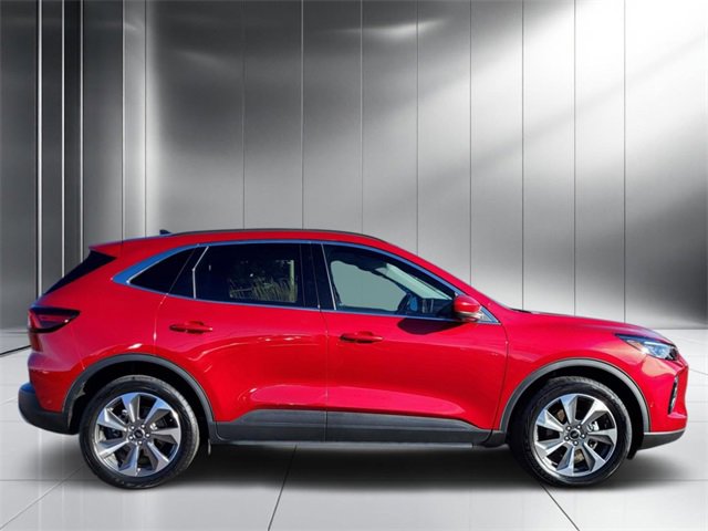 Used 2023 Ford Escape Platinum w/ Premium Technology Package image 30