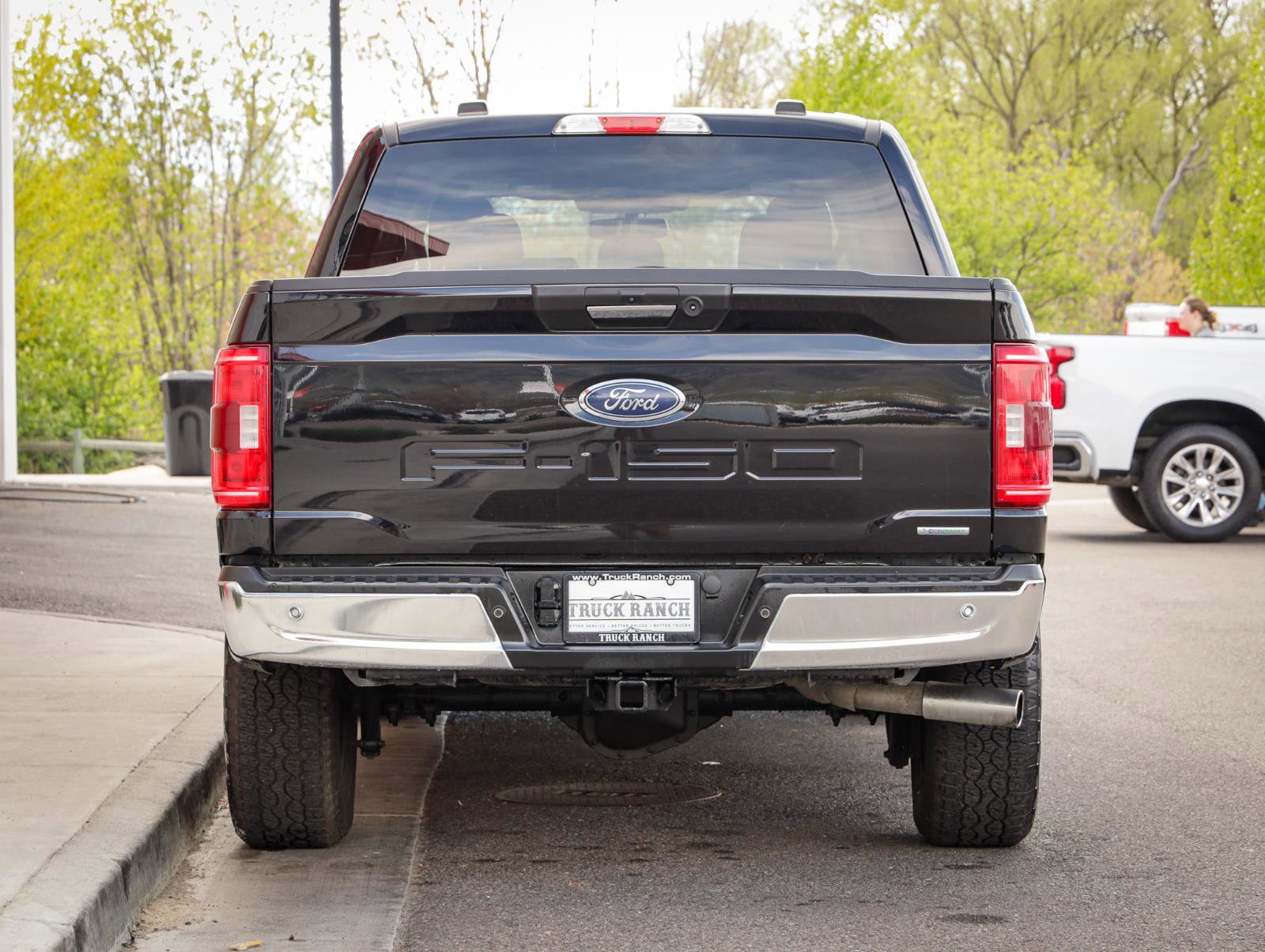 Used 2022 Ford F150 XLT w/ Equipment Group 301A Mid image 4