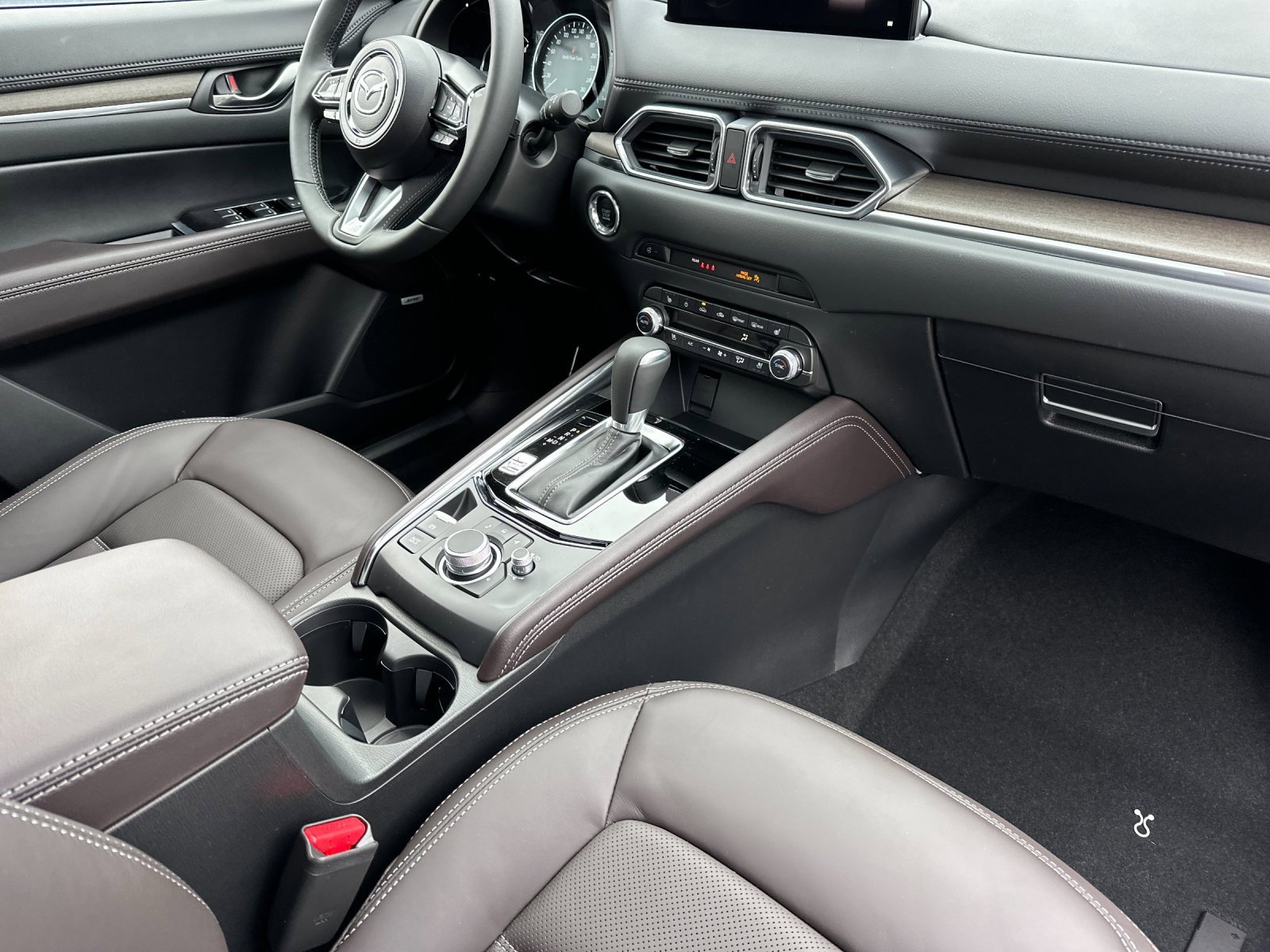 New 2025 MAZDA CX-5 Signature image 16