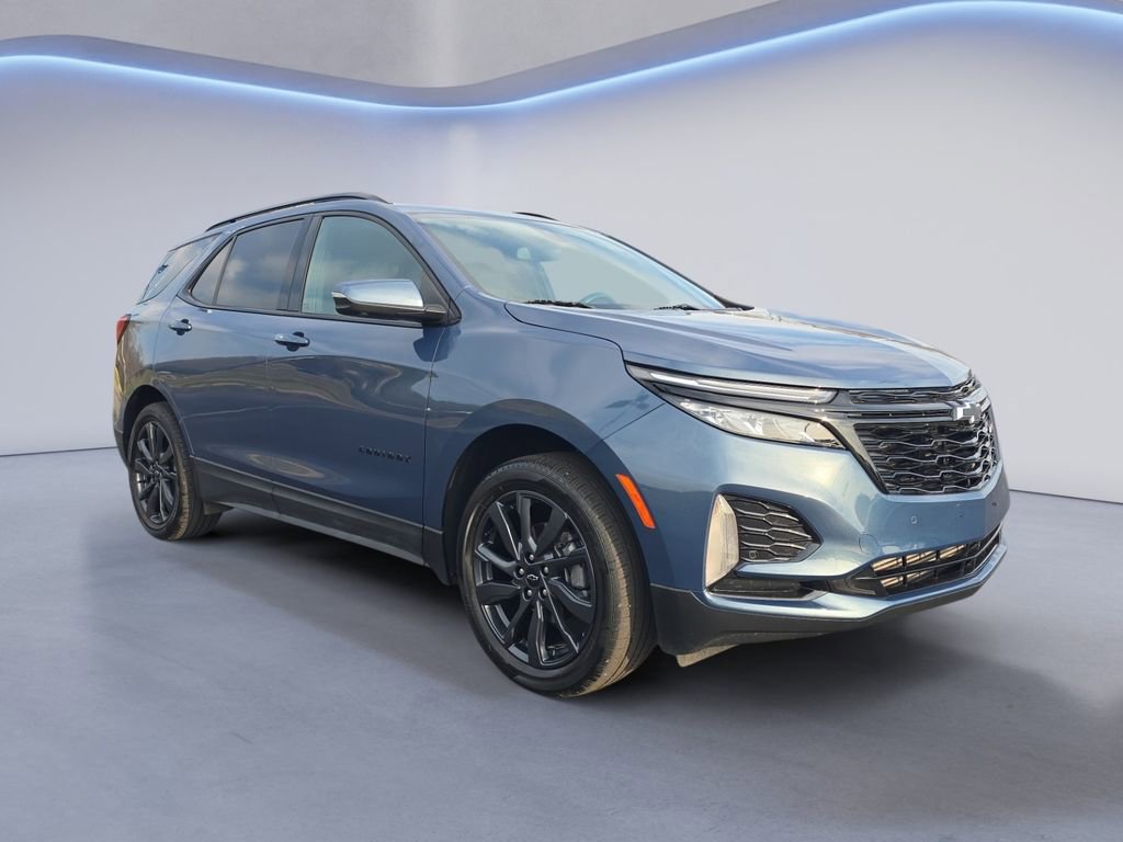 Used 2024 Chevrolet Equinox RS w/ RS Leather Package image 7