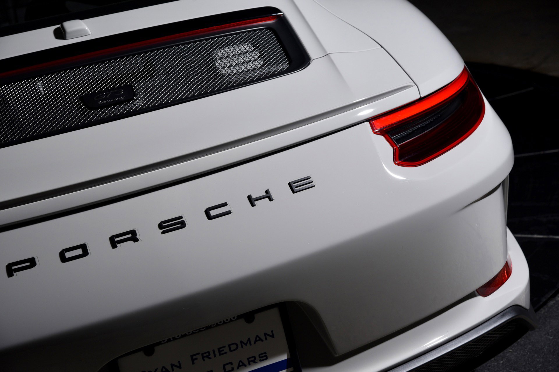 Used 2018 Porsche 911 GT3 image 11