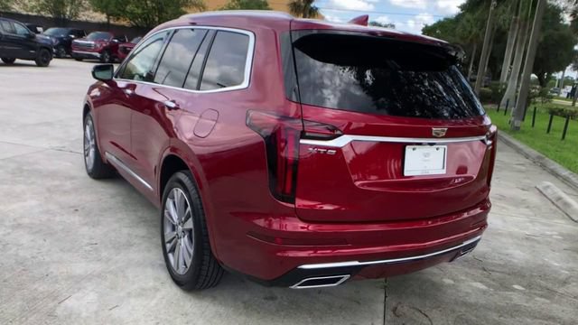 Certified 2023 Cadillac XT6 Premium Luxury FWD image 11