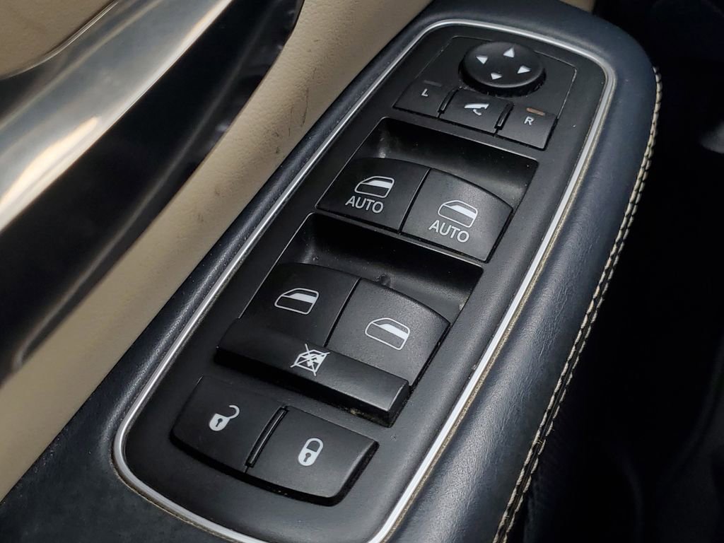 Used 2019 RAM 1500 Limited w/ Advanced Safety Group image 17