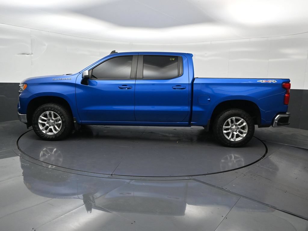 Used 2024 Chevrolet Silverado 1500 LT w/ Safety Package AWD/4WD image 2