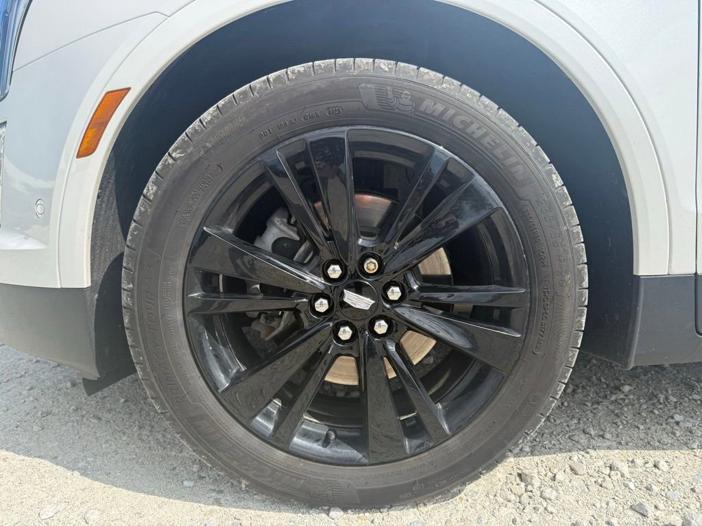 Certified 2024 Cadillac XT5 Premium Luxury w/ Technology Package AWD/4WD image 14