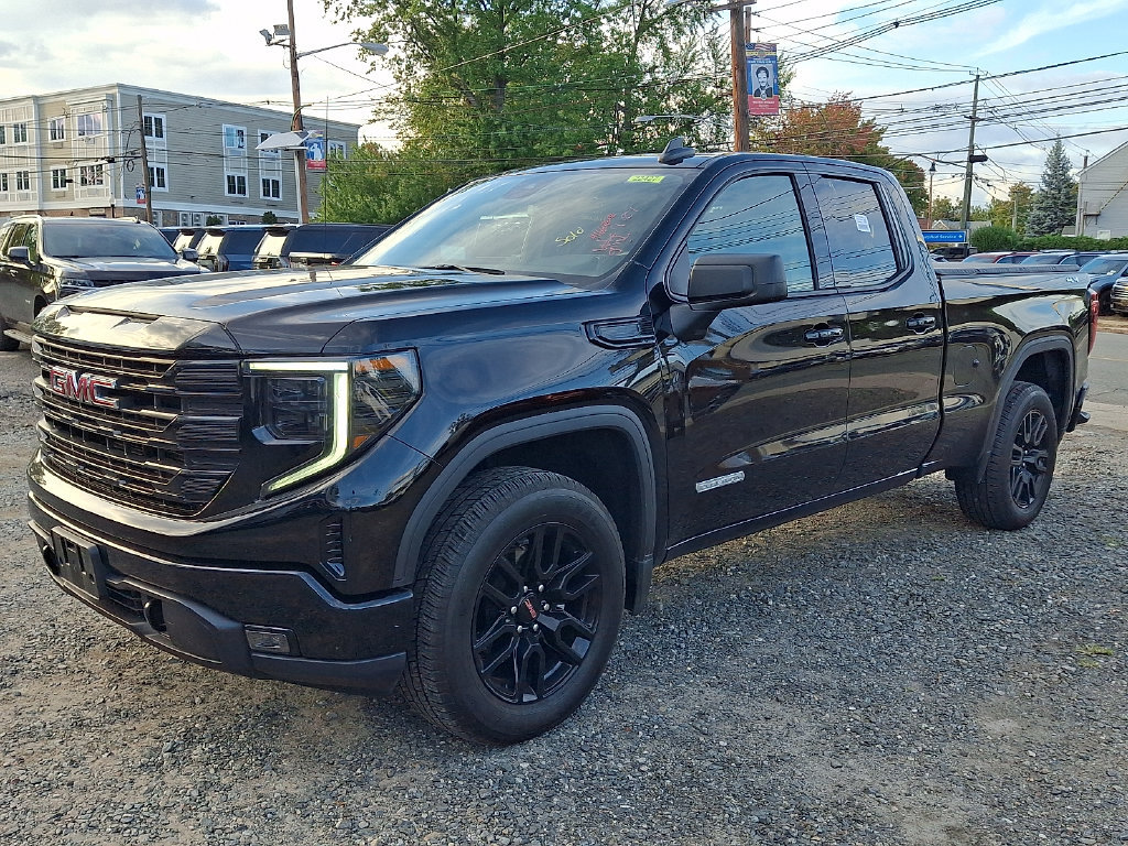 Used 2024 GMC Sierra 1500 Elevation AWD/4WD image 3