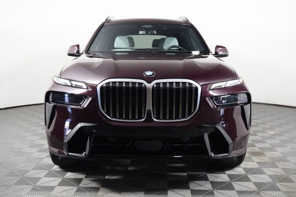 Used 2024 BMW X7 xDrive40i w/ Executive Package AWD/4WD image 2