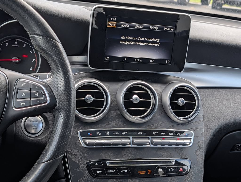 Used 2018 Mercedes-Benz GLC 300 image 16