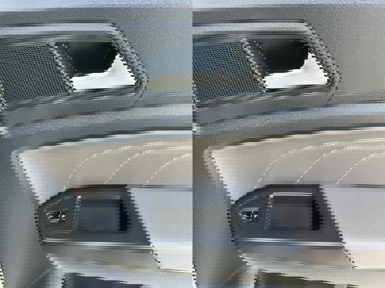 Used 2023 Volkswagen Atlas SE image 21