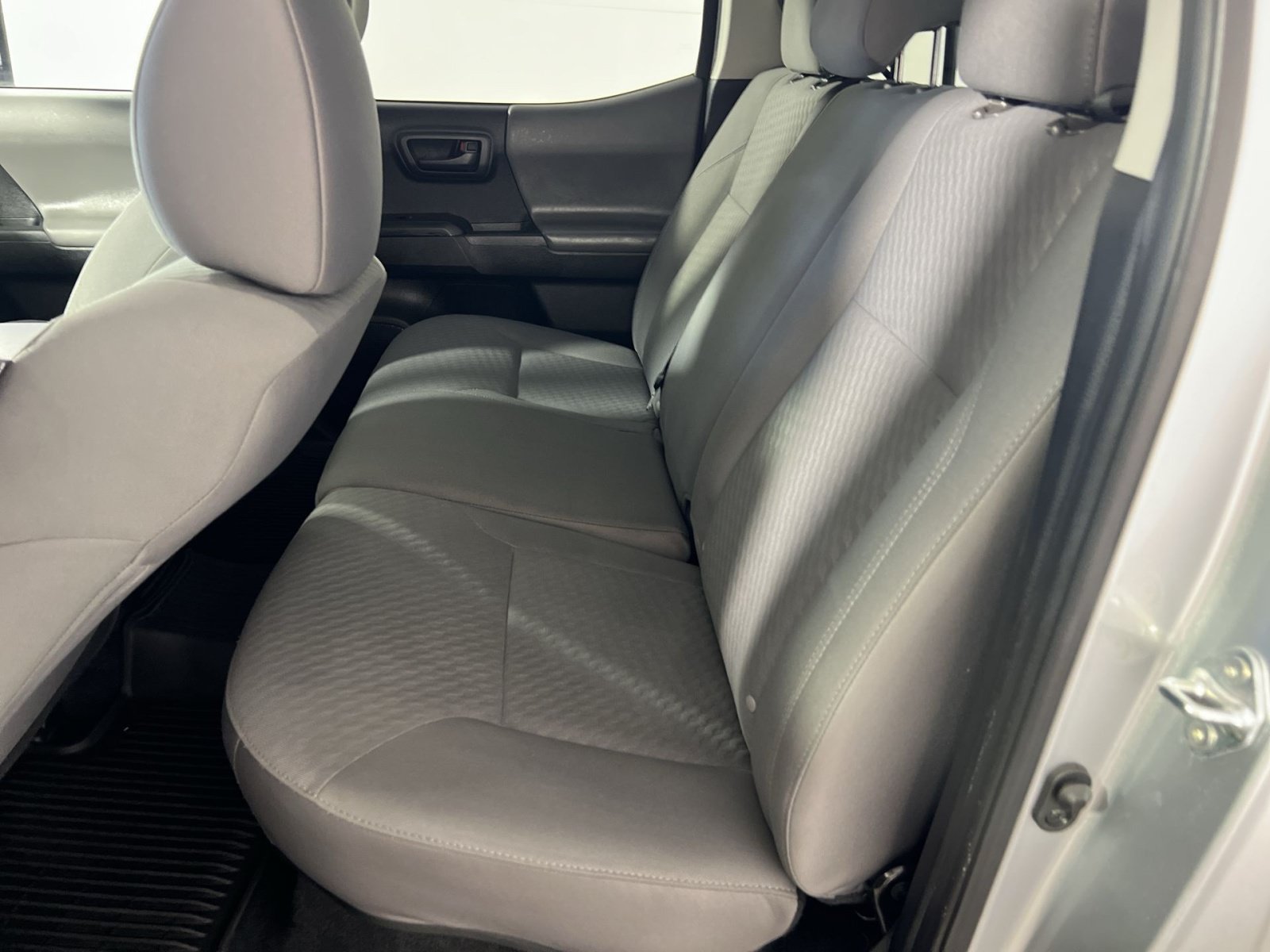 Used 2023 Toyota Tacoma SR AWD/4WD image 25