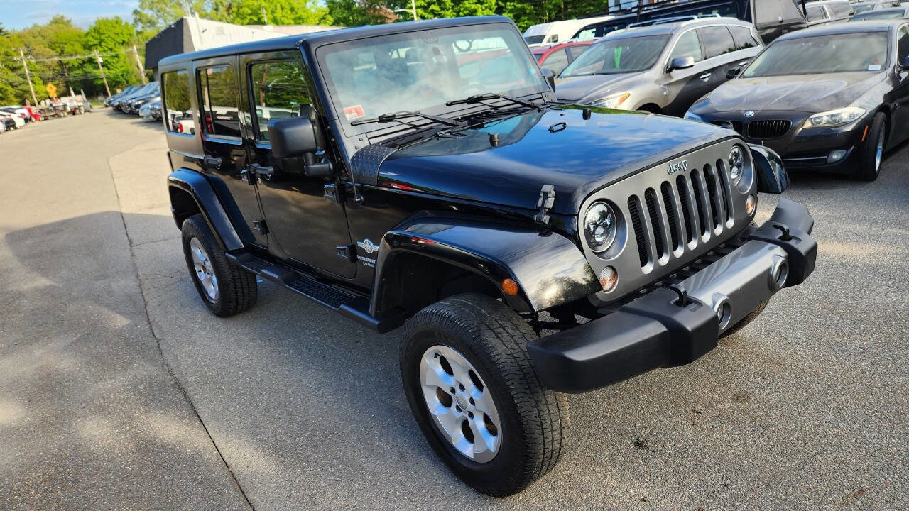Used 2014 Jeep Wrangler Unlimited Sport AWD/4WD image 21