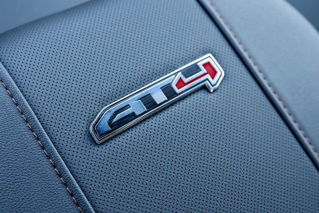 New 2026 GMC Sierra 2500 AT4 w/ AT4 Premium Plus Package AWD/4WD image 22