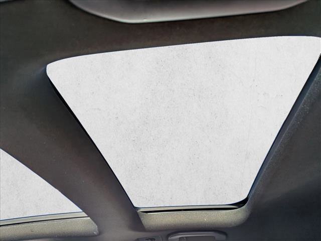 Used 2017 Mercedes-Benz GLC 300 4MATIC image 22