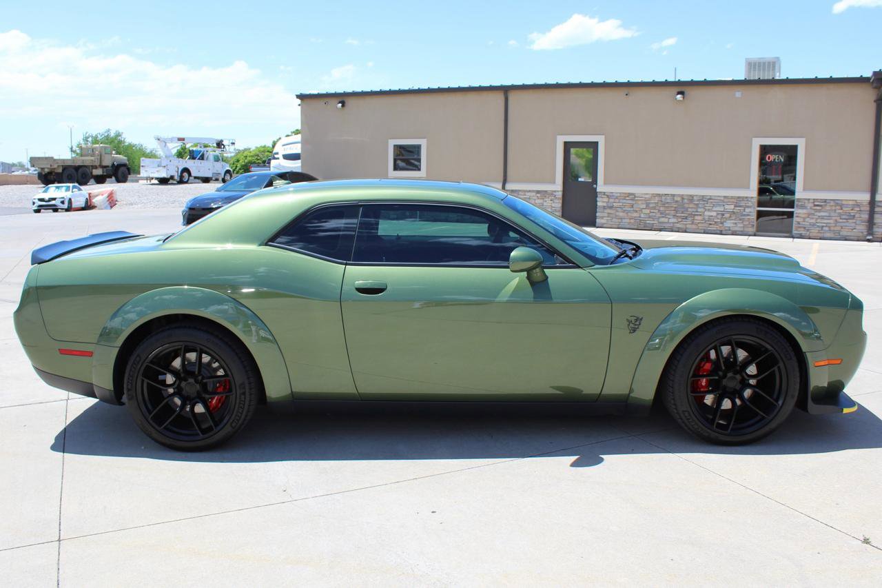 Used 2018 Dodge Challenger SRT Demon RWD image 6