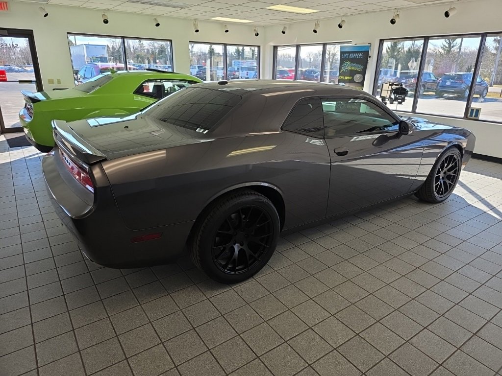 Used 2013 Dodge Challenger R/T w/ Sound Group II image 6