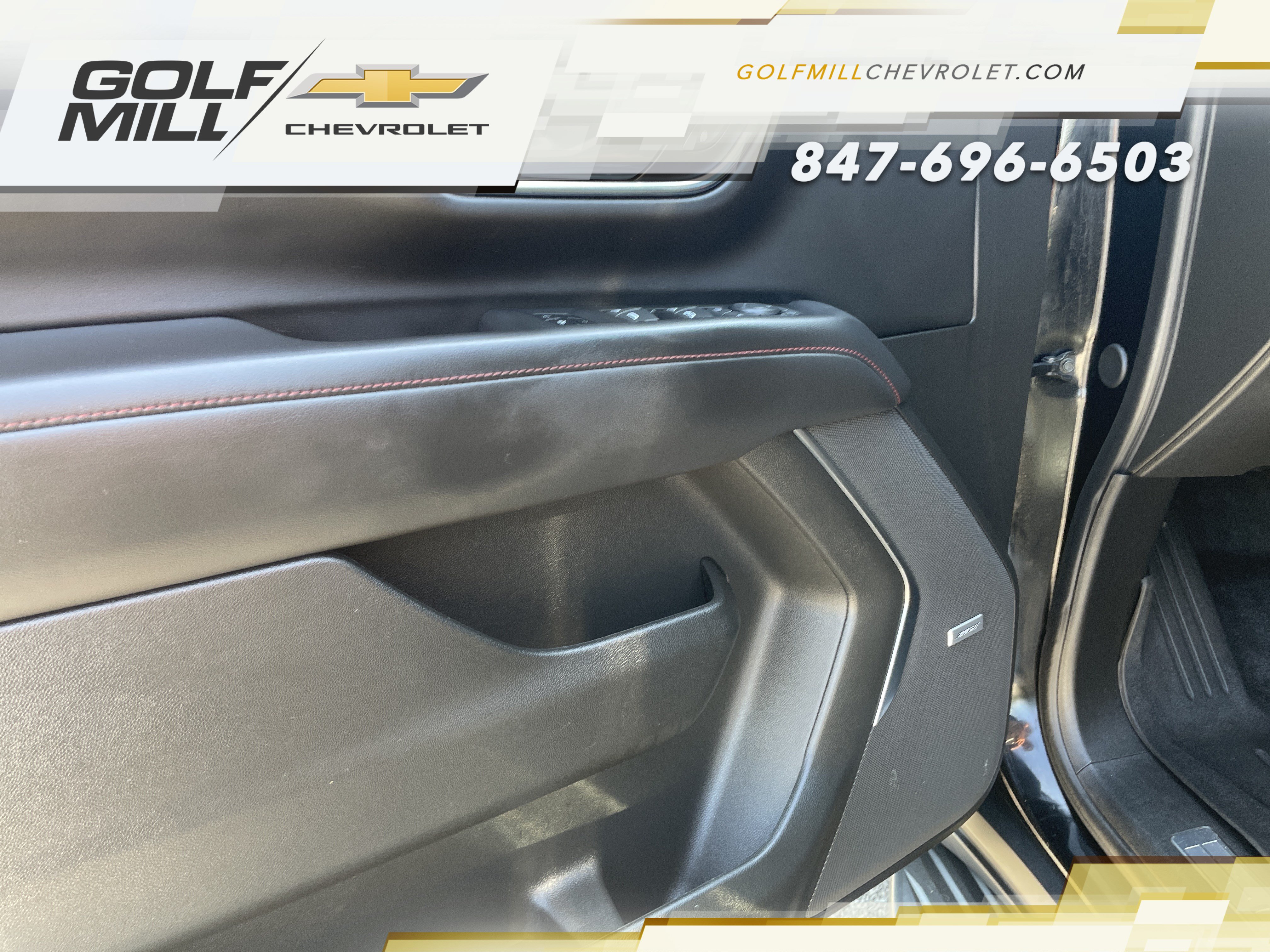 Used 2024 Chevrolet Suburban RST w/ Luxury Package AWD/4WD image 13