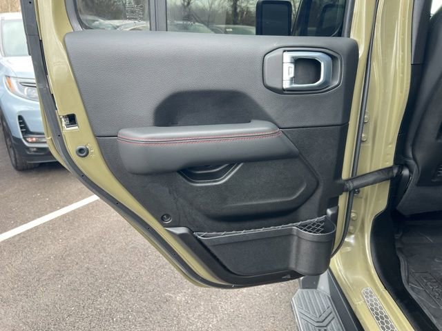 Used 2025 Jeep Wrangler Unlimited Rubicon w/ XTREMEE 35" Tire Package image 21