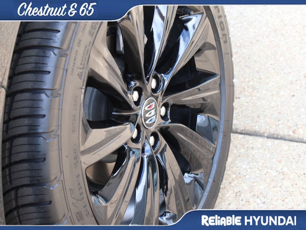 Used 2024 Buick Envista Sport Touring w/ Convenience I Package FWD image 41