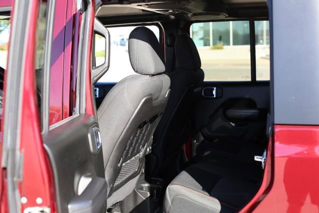 Used 2022 Jeep Gladiator Mojave w/ Trailer Tow Package image 23