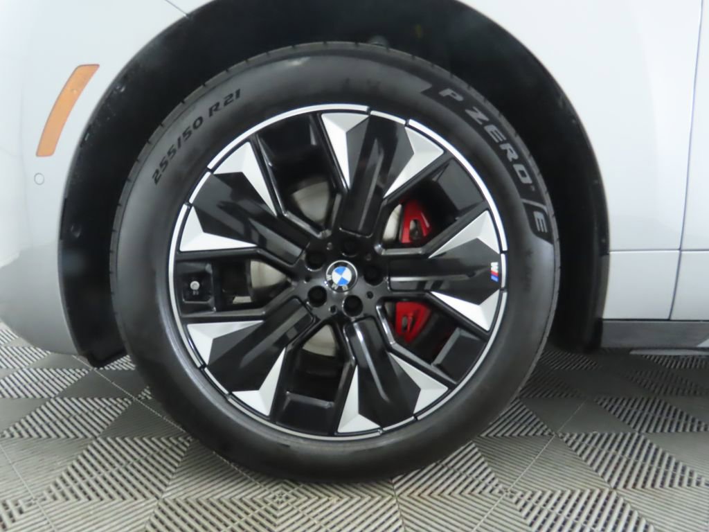New 2026 BMW iX xDrive45 w/ M Sport Package image 30