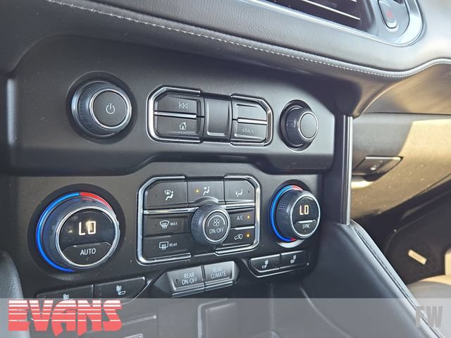 Used 2023 Chevrolet Tahoe Z71 w/ Luxury Package AWD/4WD image 8