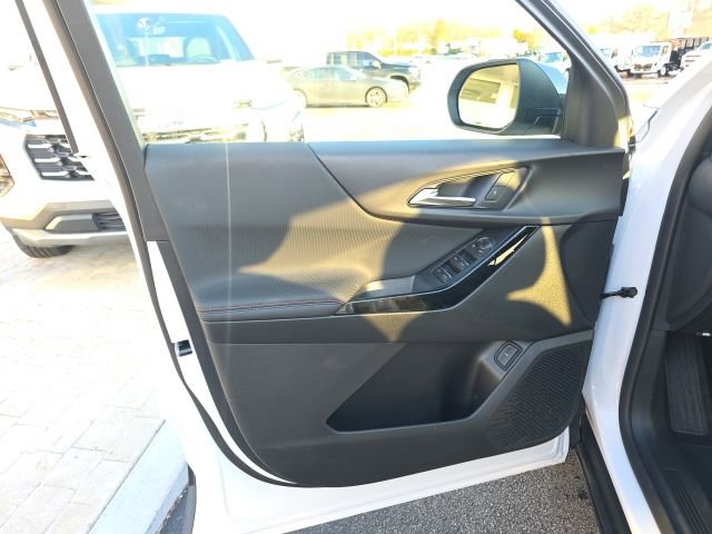 New 2026 Chevrolet Equinox RS w/ Safety and Technology Package image 15