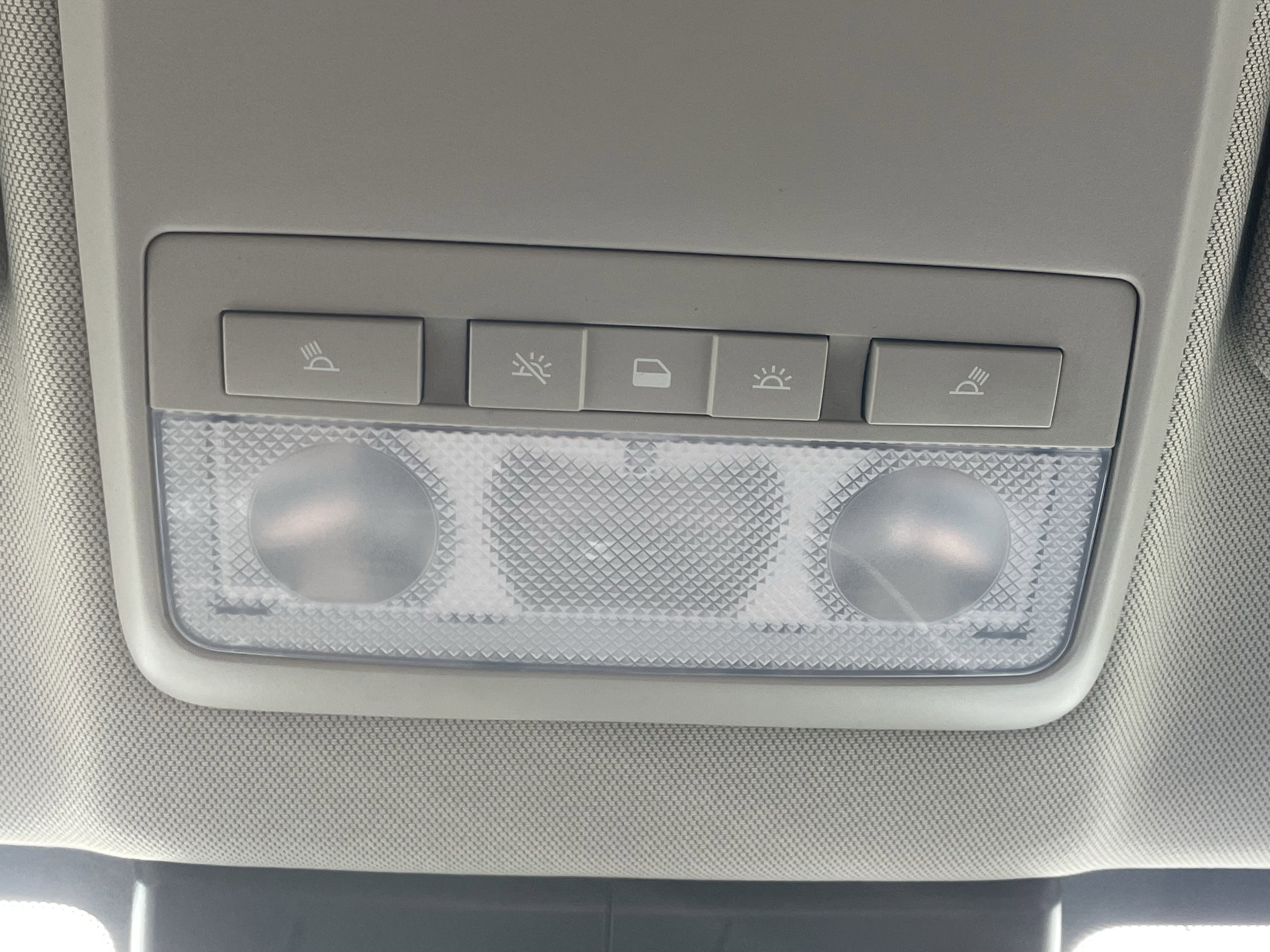 Used 2022 Buick Encore Preferred w/ Safety Package image 29