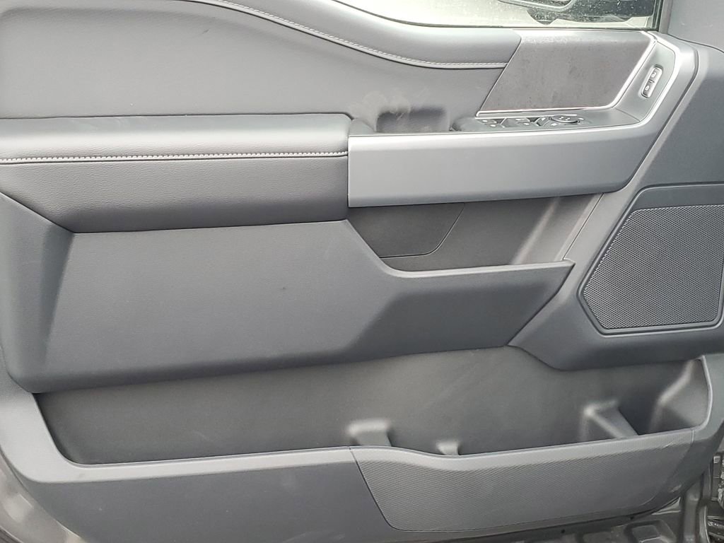 New 2026 Ford F150 XLT image 24