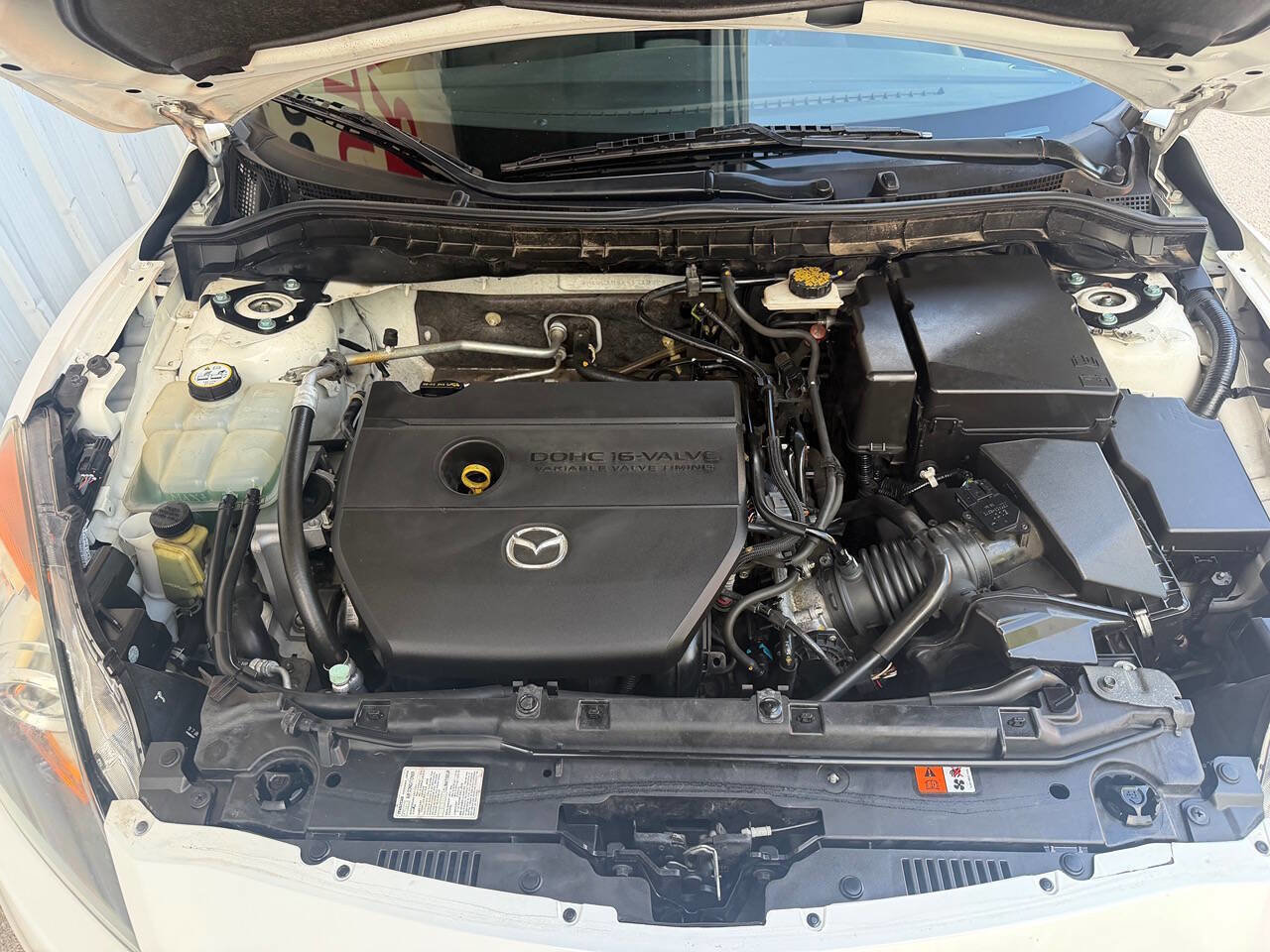 Used 2010 MAZDA MAZDA3 s Sport FWD image 29