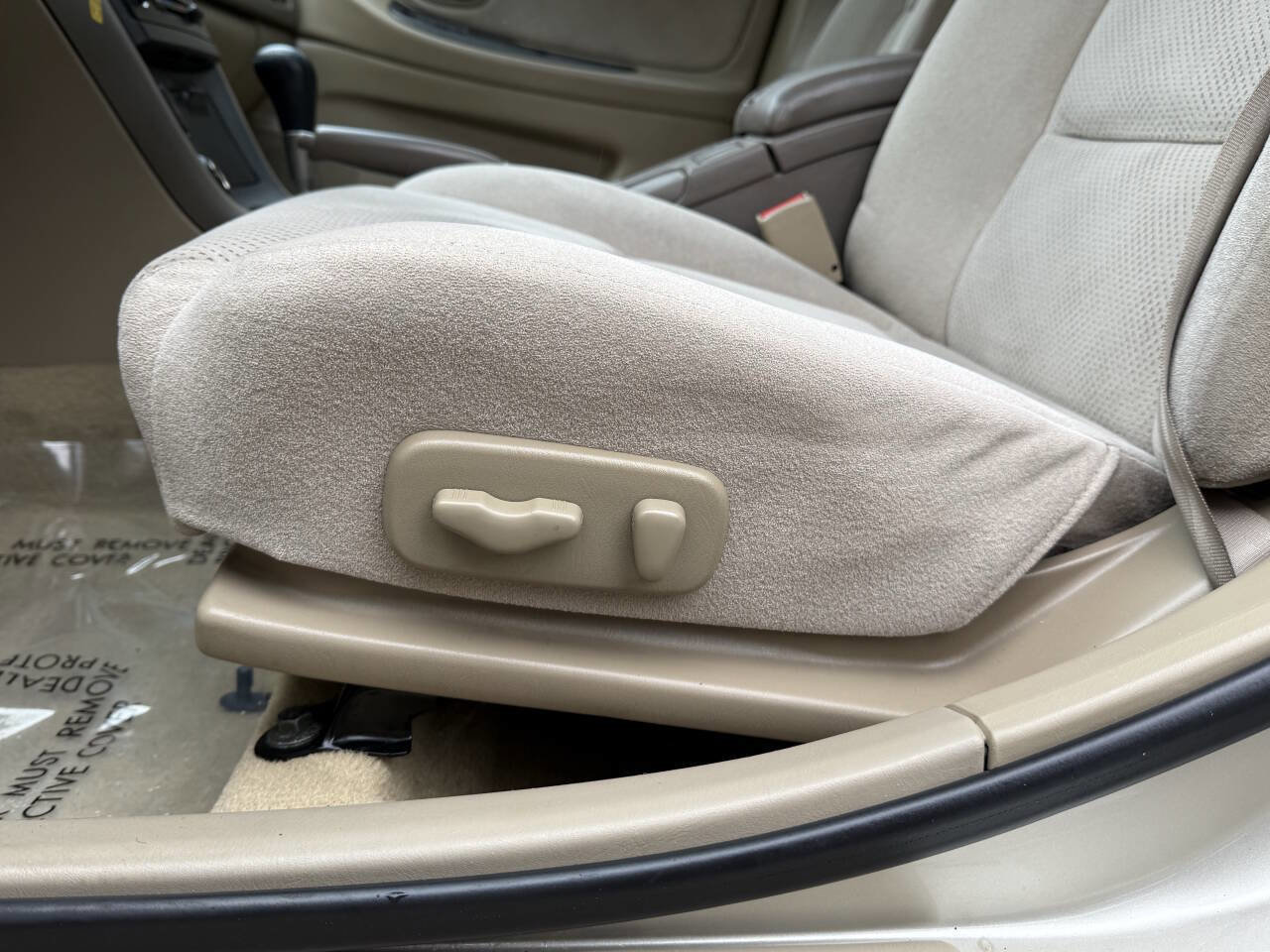 Used 2003 Nissan Maxima SE image 32