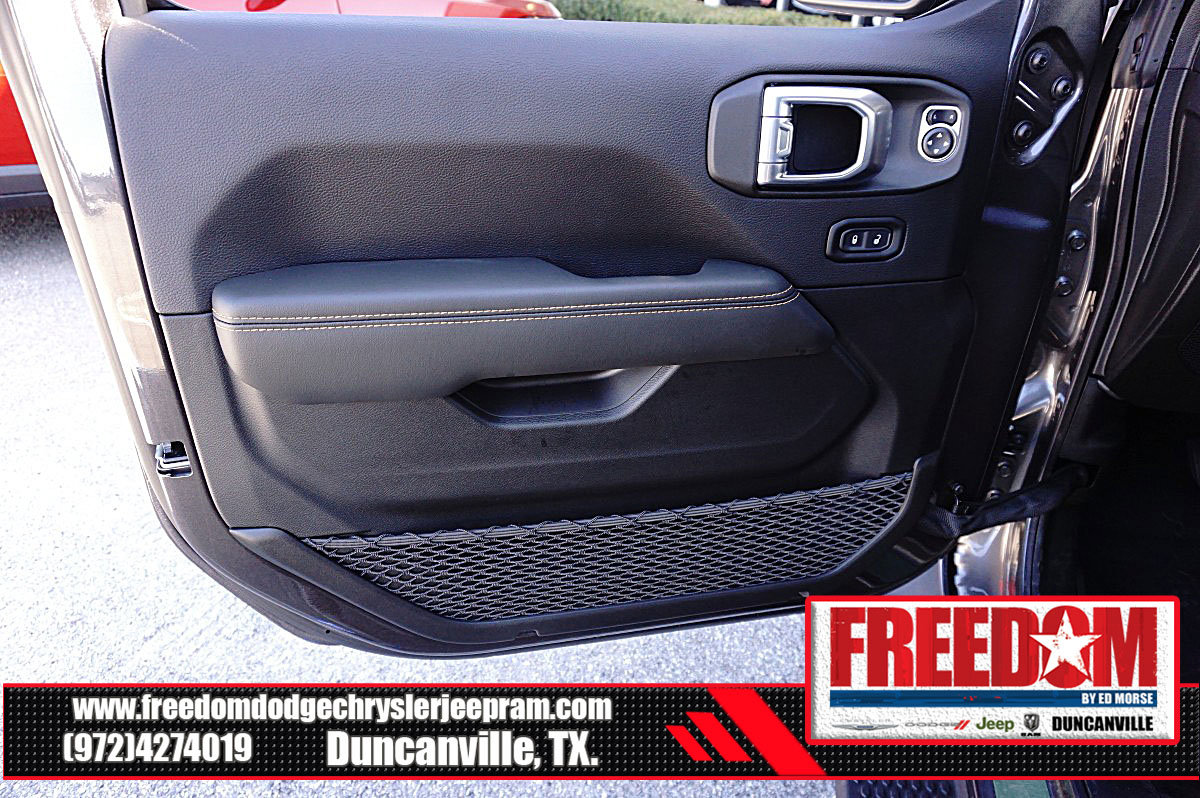 New 2026 Jeep Wrangler Sahara image 40