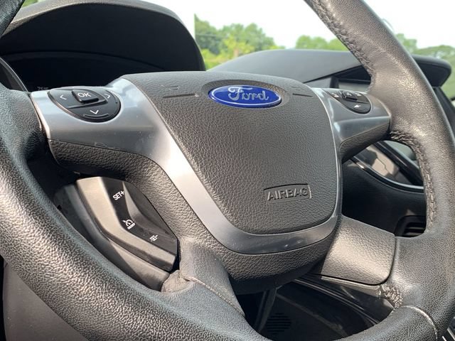 Used 2015 Ford Escape Titanium AWD/4WD image 19