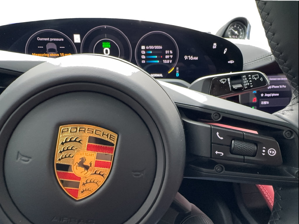 Used 2024 Porsche Taycan 4S AWD/4WD image 37