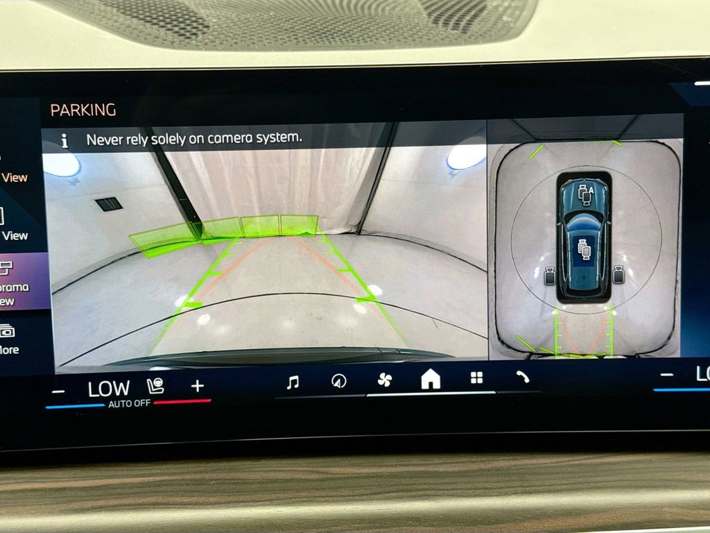 Certified 2024 BMW X5 xDrive40i w/ Premium Package AWD/4WD image 15