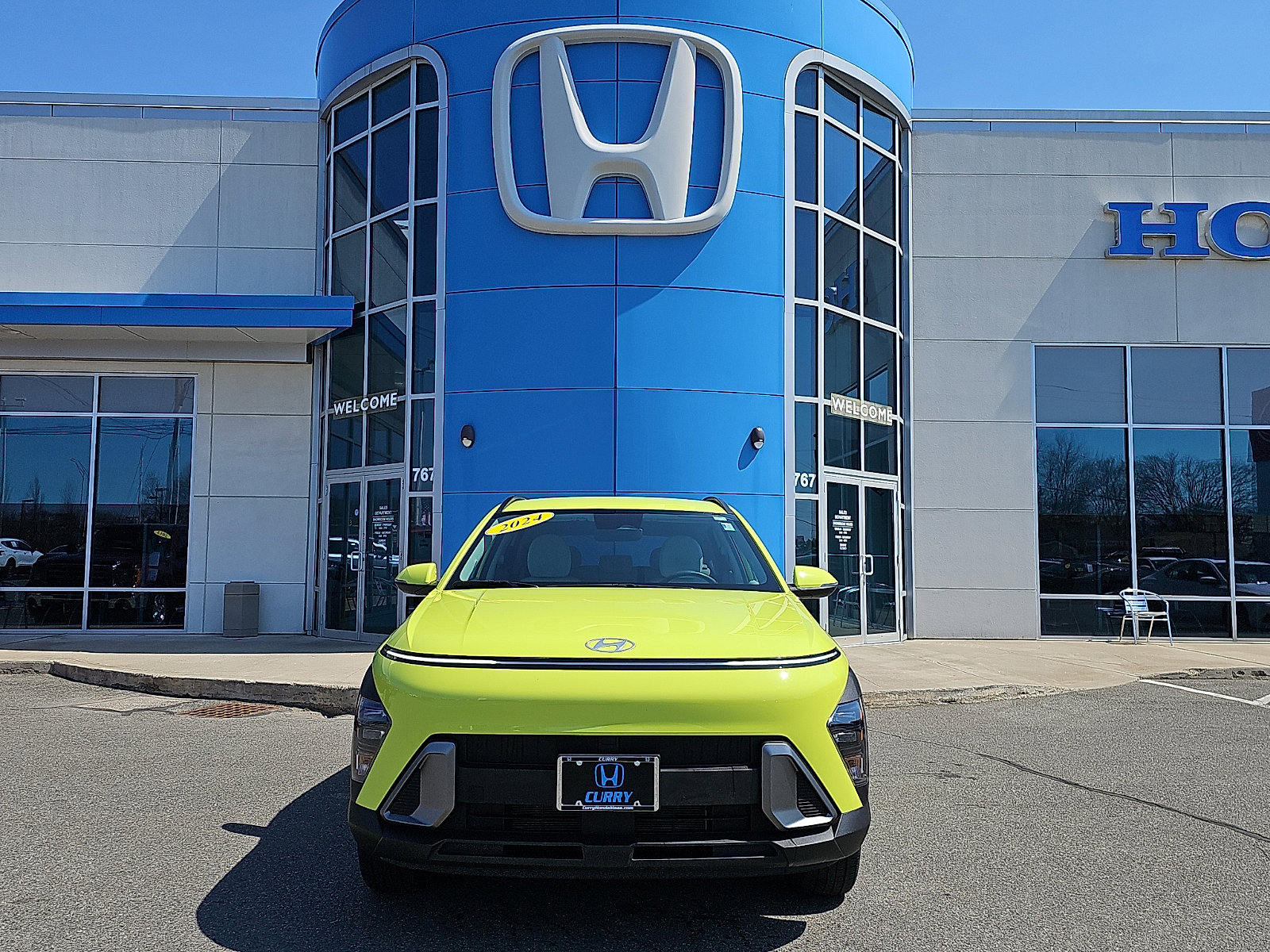 Used 2024 Hyundai Kona SEL image 2