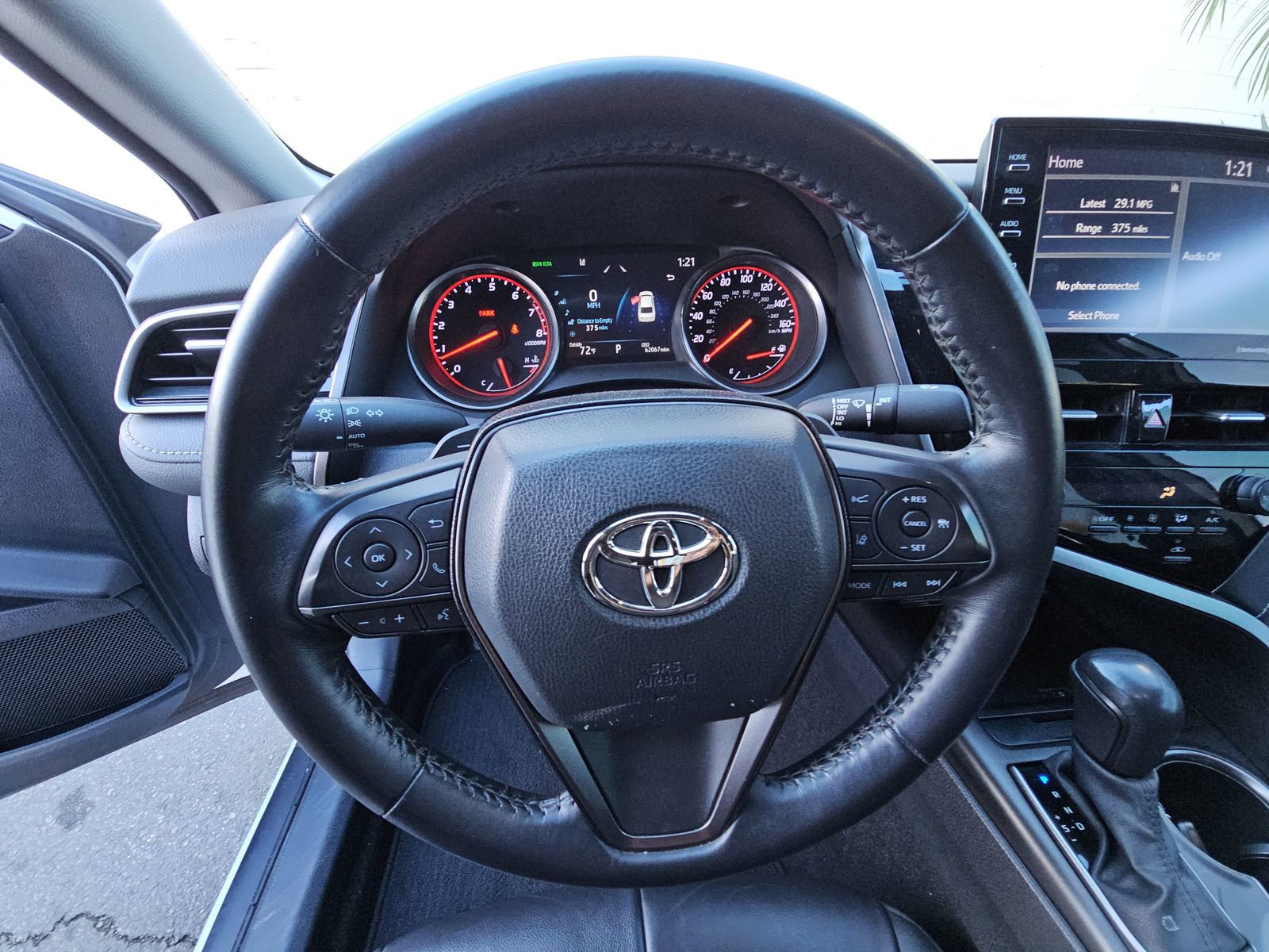 Used 2021 Toyota Camry XSE image 10