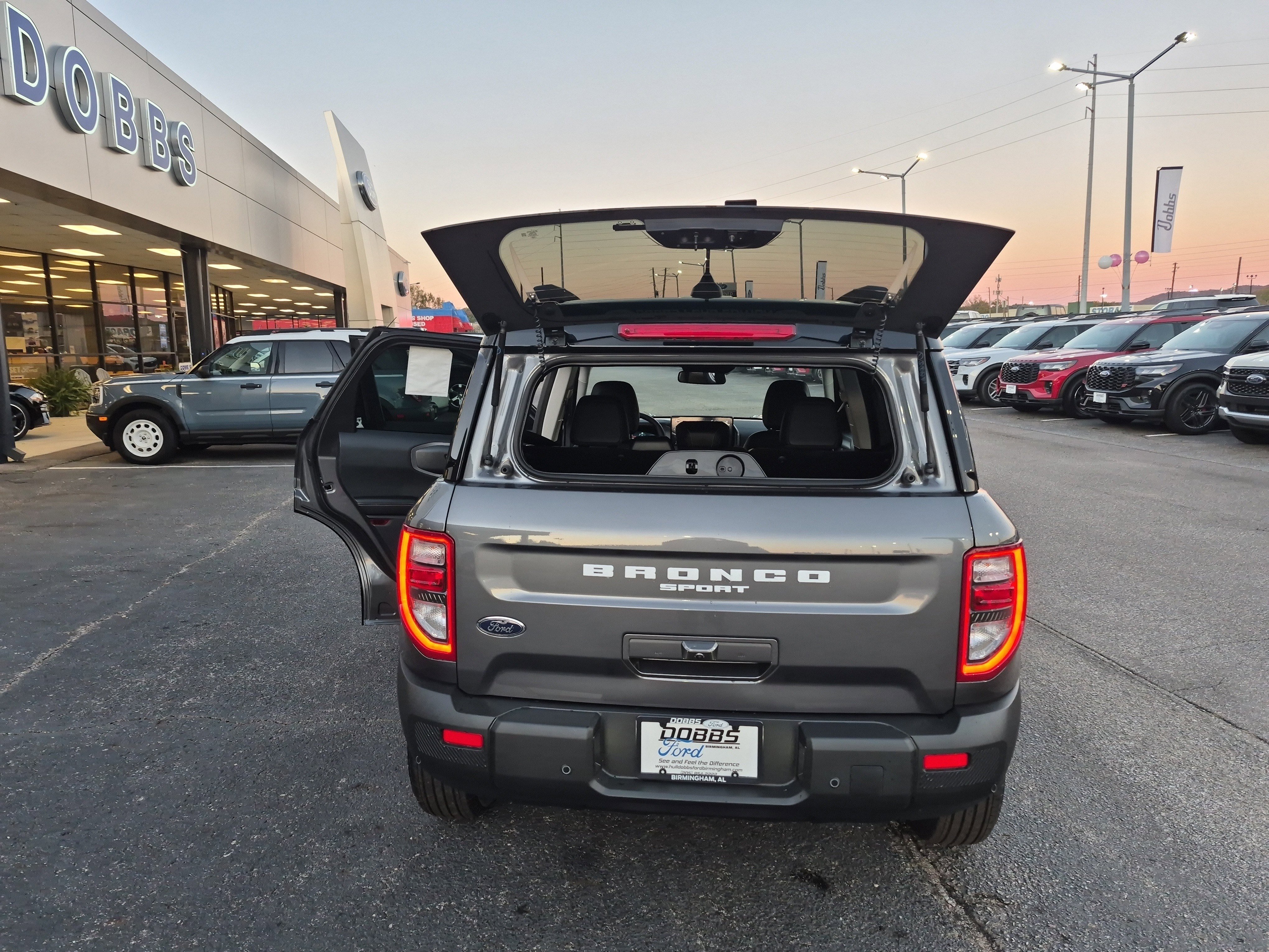 New 2025 Ford Bronco Sport Outer Banks w/ Outer Banks Tech Package+ AWD/4WD image 17