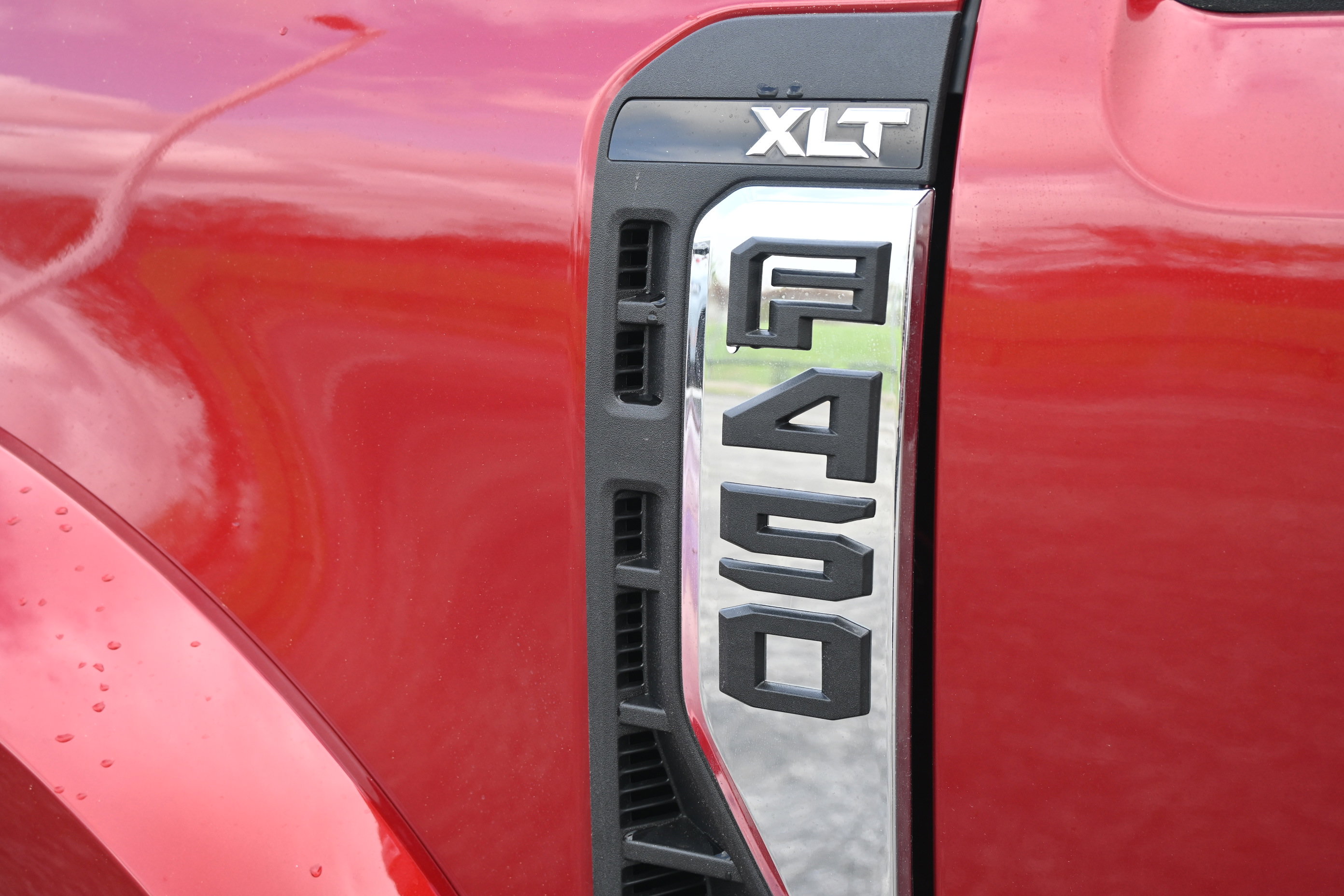 New 2026 Ford F450 XLT w/ 360-Degree Camera Package image 12