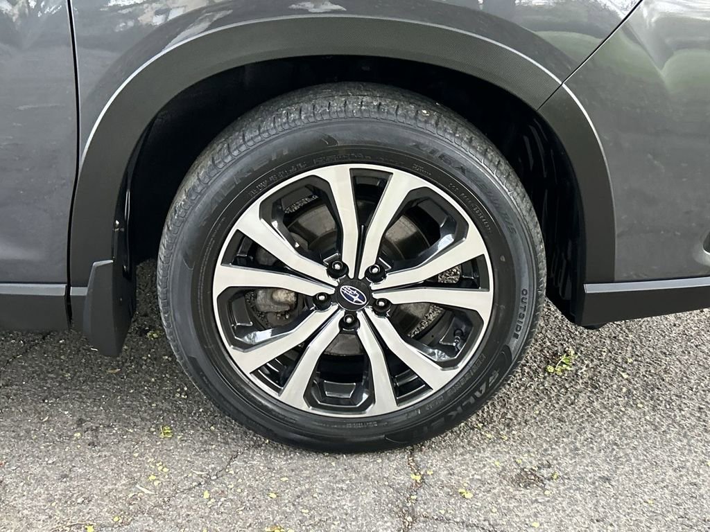 Certified 2023 Subaru Forester Limited AWD/4WD image 13