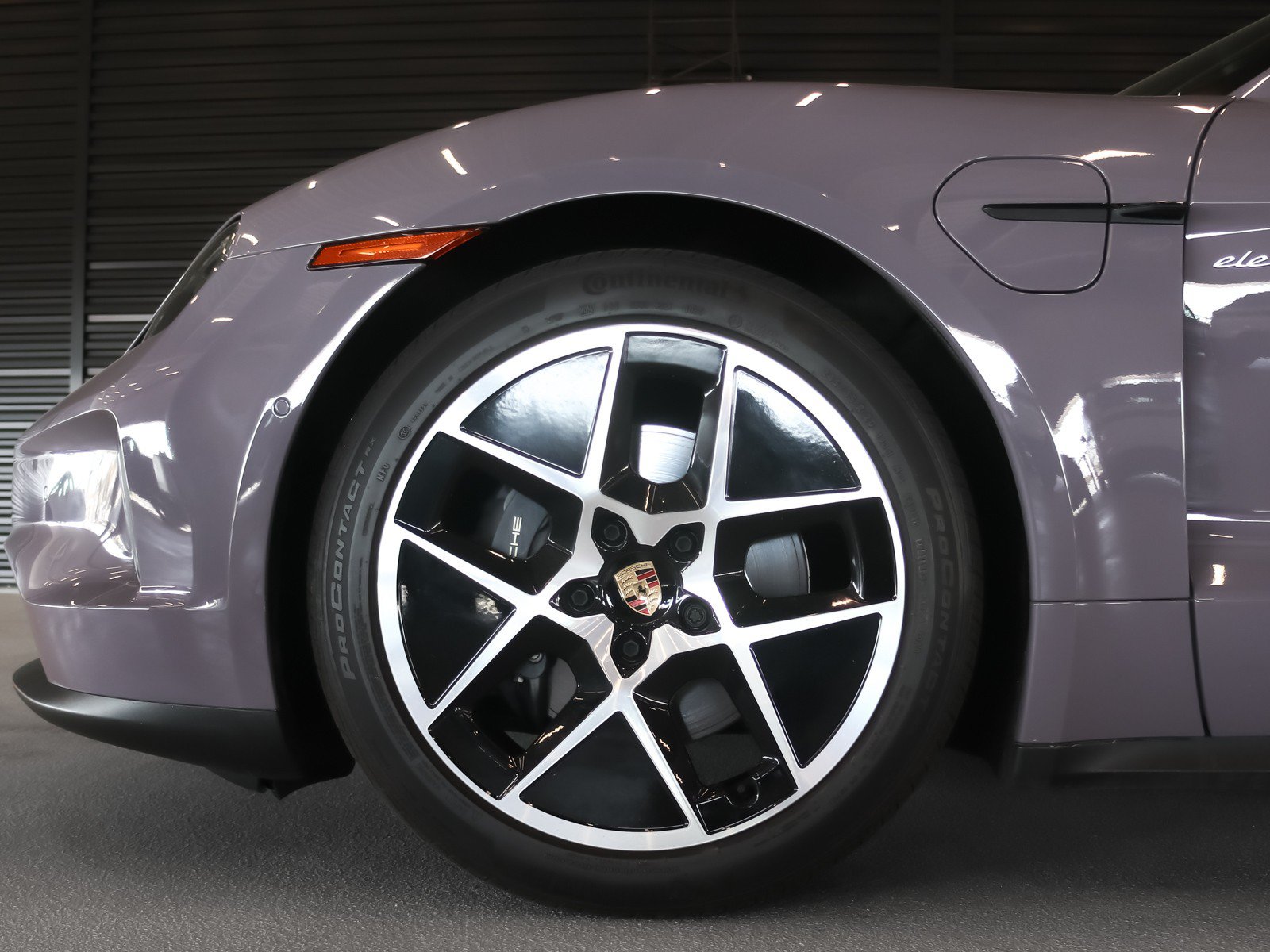 Certified 2025 Porsche Taycan RWD image 12