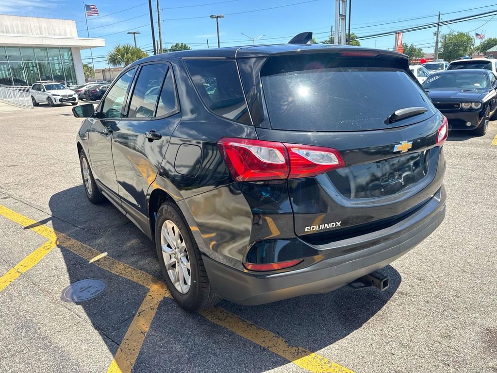 Used 2019 Chevrolet Equinox LS w/ LS Convenience Package FWD image 6