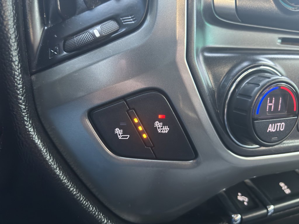 Used 2018 Chevrolet Silverado 1500 LT w/ All Star Edition image 23