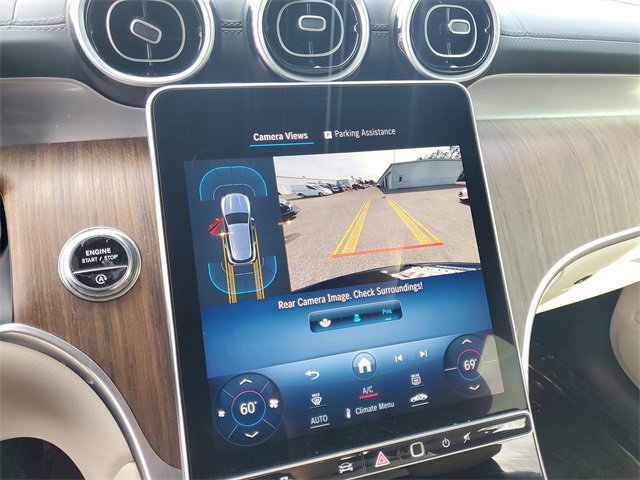 Used 2024 Mercedes-Benz GLC 300 4MATIC image 21