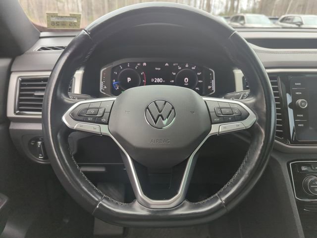 Used 2020 Volkswagen Atlas Cross Sport SEL image 18