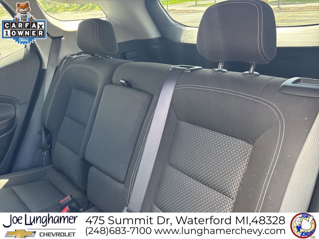 Used 2023 GMC Terrain SLE w/ Driver Convenience Package FWD image 13