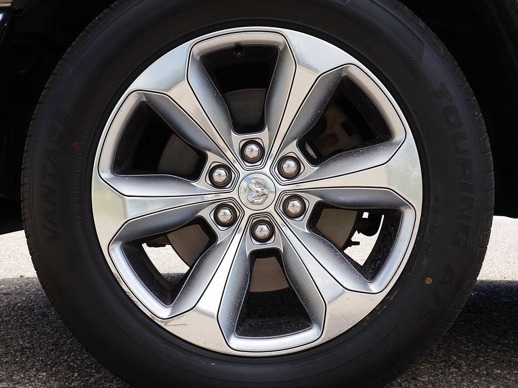 Used 2019 RAM 1500 Limited AWD/4WD image 76