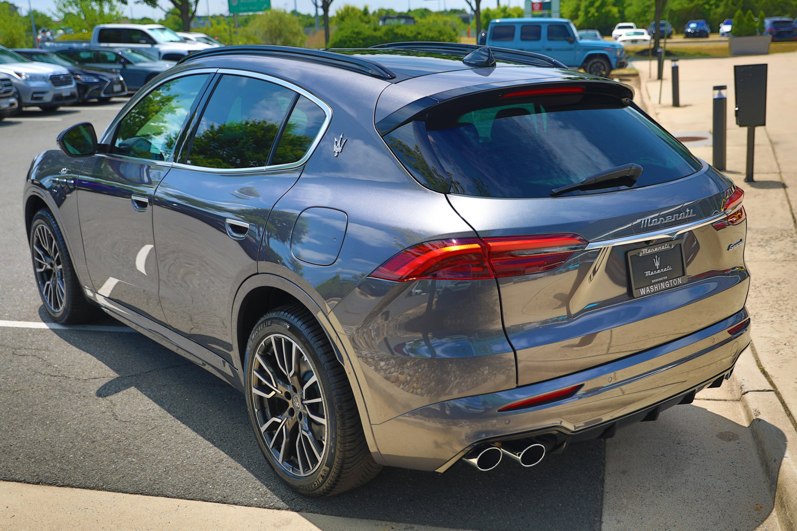 New 2024 Maserati Grecale GT image 7