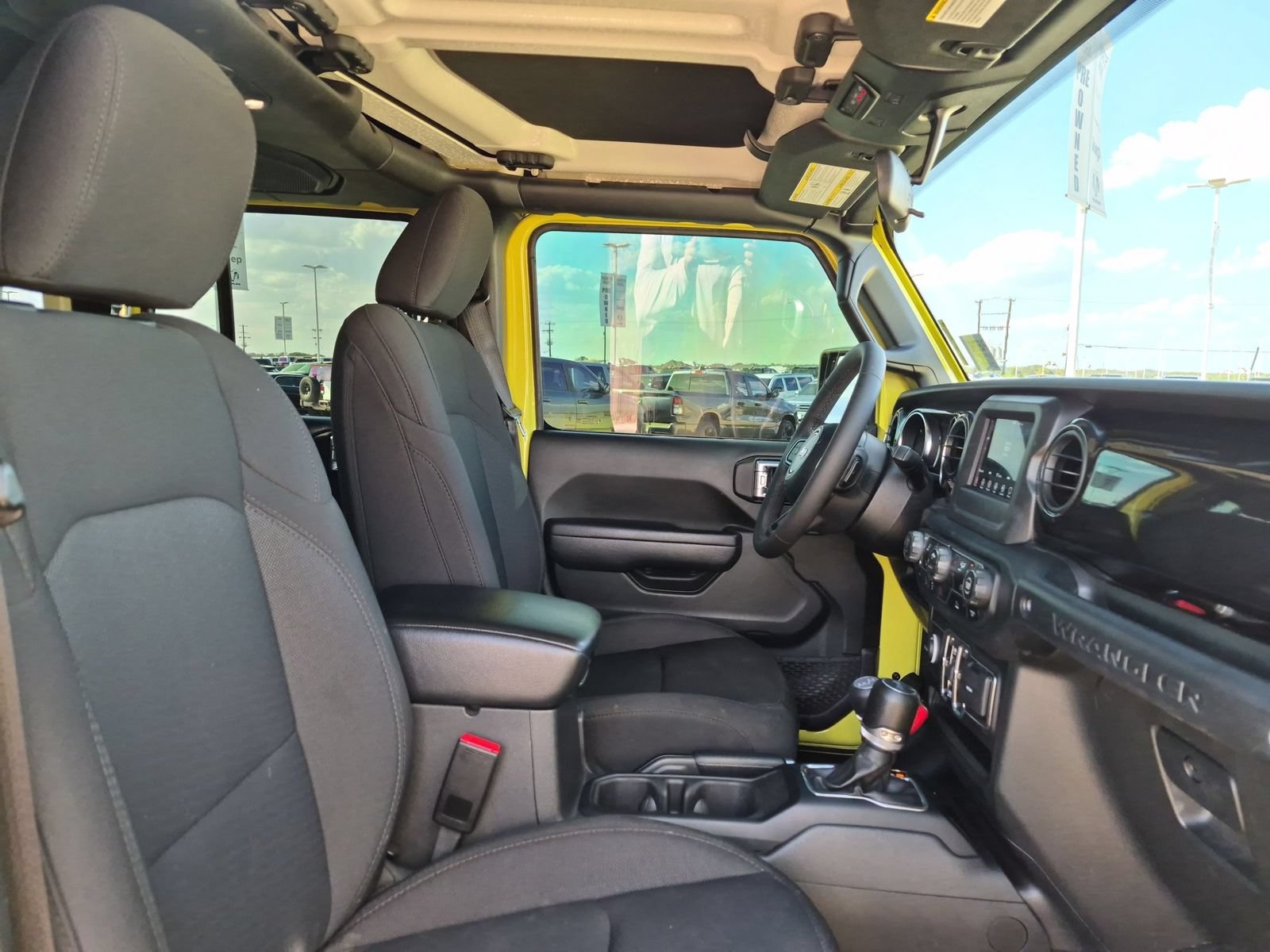 Used 2023 Jeep Wrangler Unlimited Sport AWD/4WD image 27