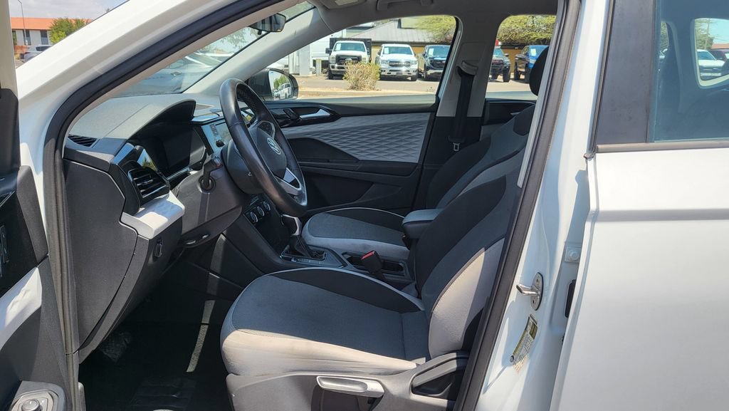 Used 2023 Volkswagen Taos S FWD image 25