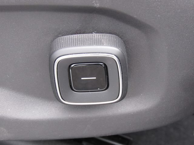 Used 2025 Polestar Polestar 3 w/ Plus Pack RWD image 21